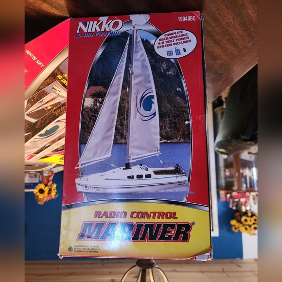RARE NIB Nikko Mariner Sailboat 1/25  RC Radio Controll 19040BC Tested Complete - Picture 5 of 15